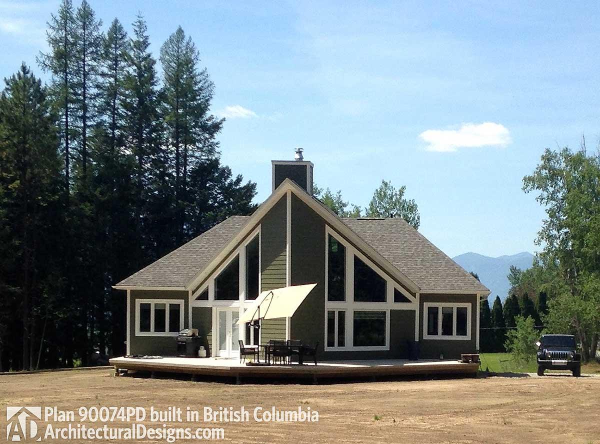 build gallery item - House Plan 90074PD comes to life in British Columbia