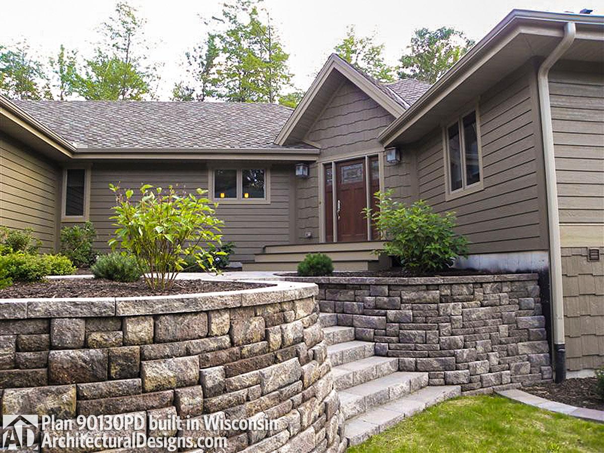 Client Photo id:  220710