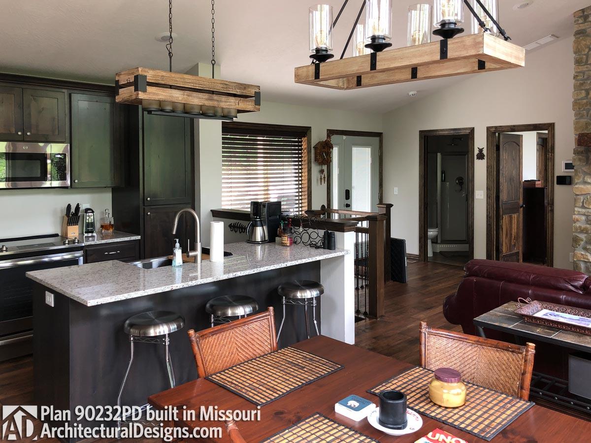 Client Photo id:  340900