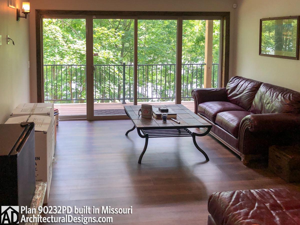 Client Photo id:  340896