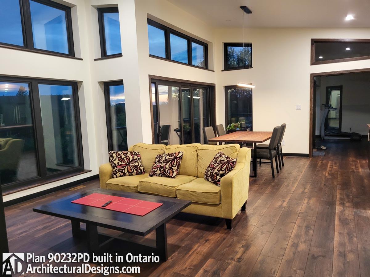 Client Photo id:  427153