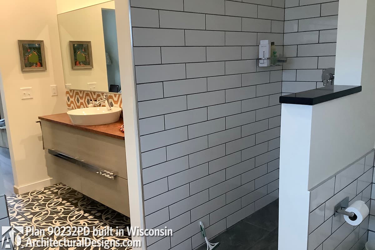 Client Photo id:  391419