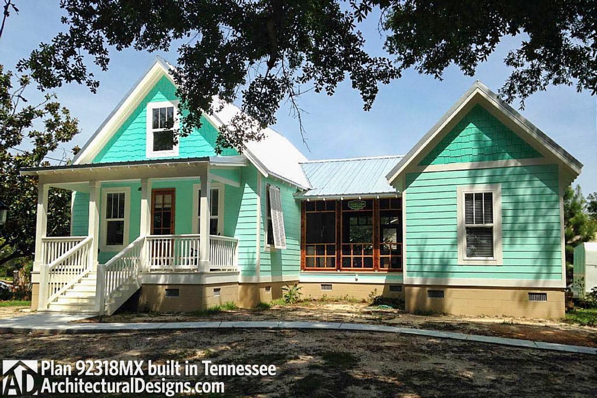 build gallery item - House Plan 92318MX comes to life in Tennessee