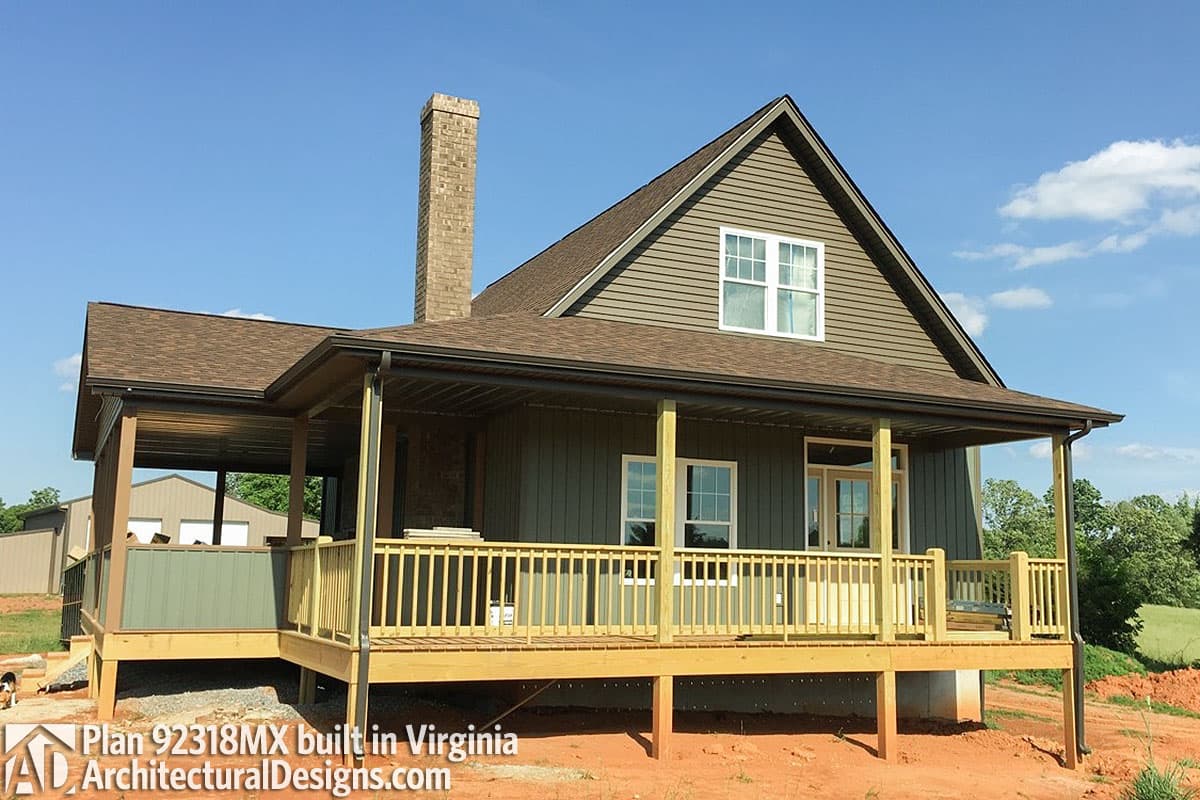 build gallery item - House Plan 92318MX gets modified and built in Virginia