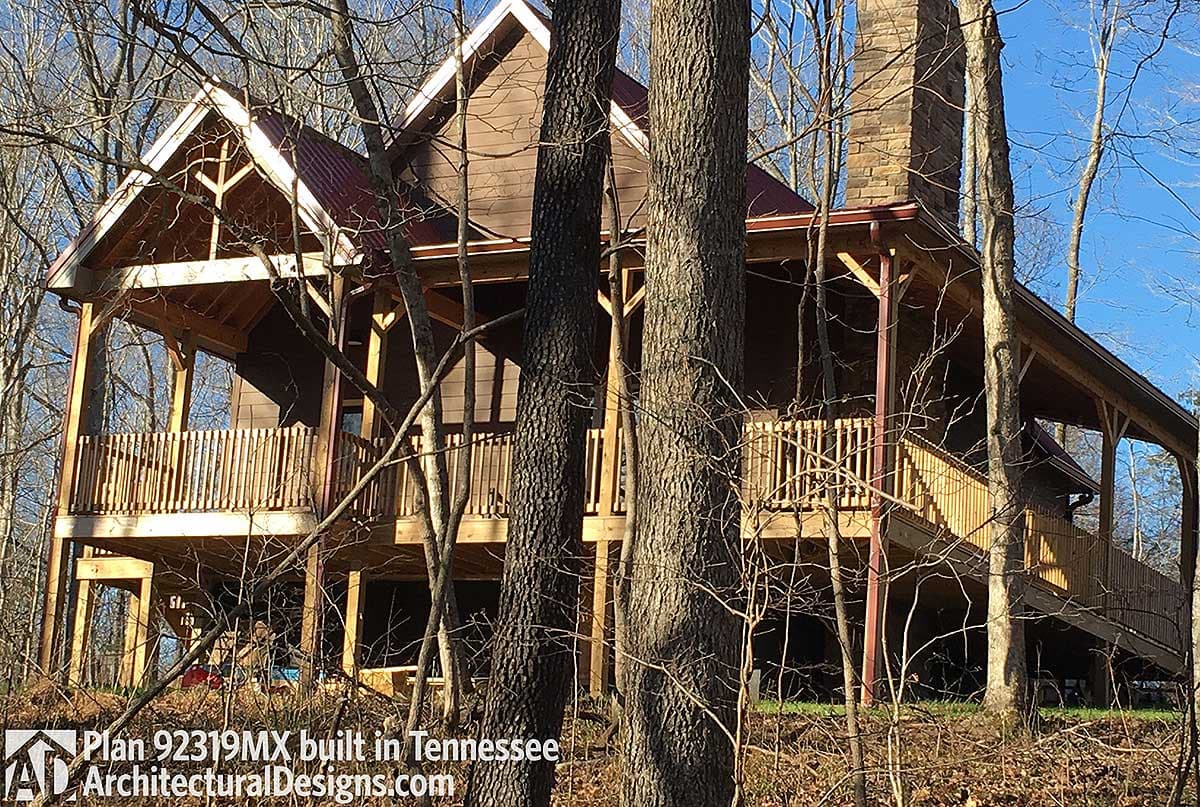build gallery item - House Plan 92319MX comes to life in Tennessee!