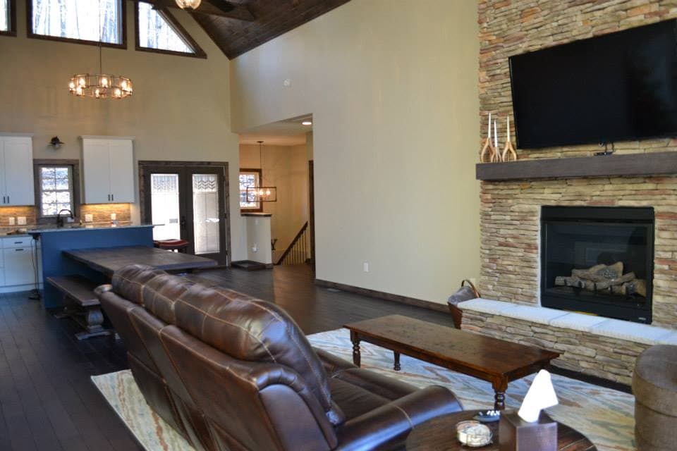 Plan 92340MX: Two Master Suite Escape - Image #10 - Country, Mountain, Northwest, Rustic