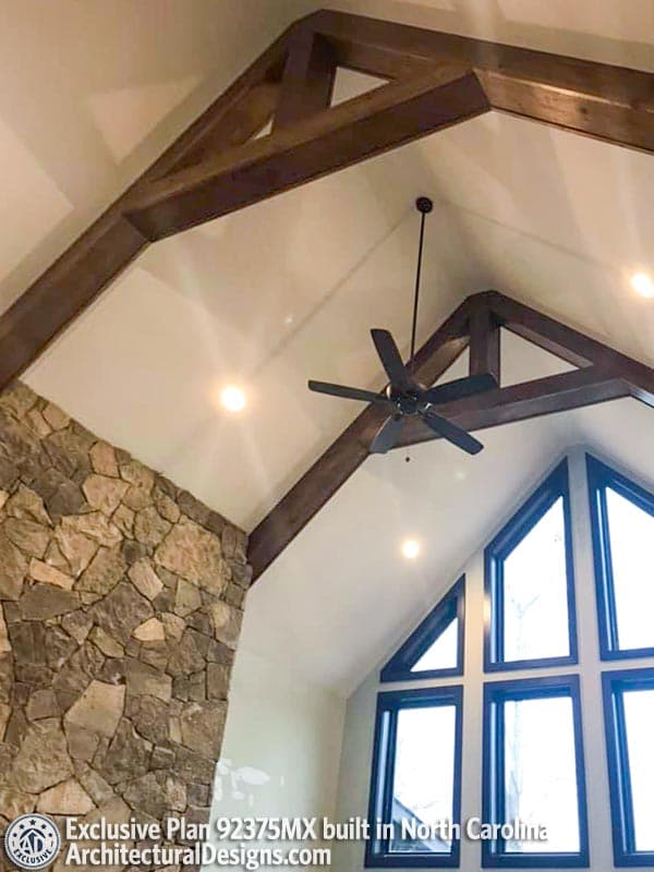 Client Photo id:  284977