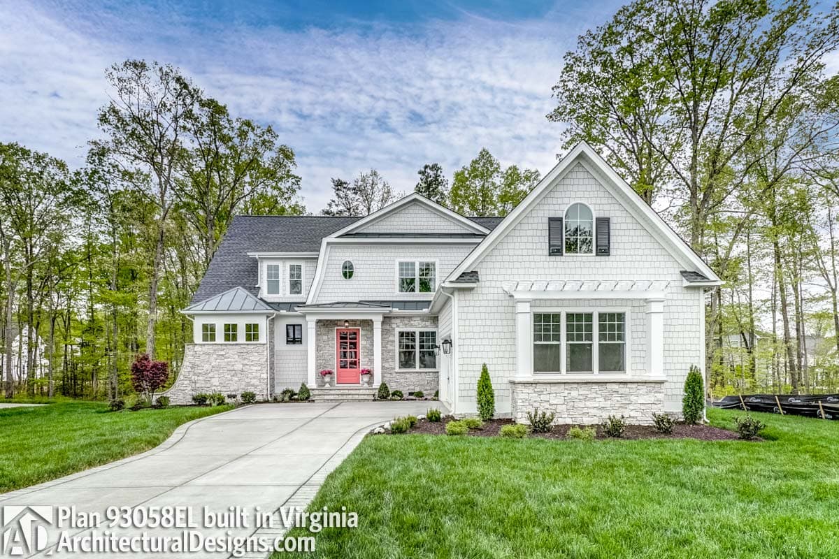 build gallery item - House Plan 93058EL comes to life in Virginia!