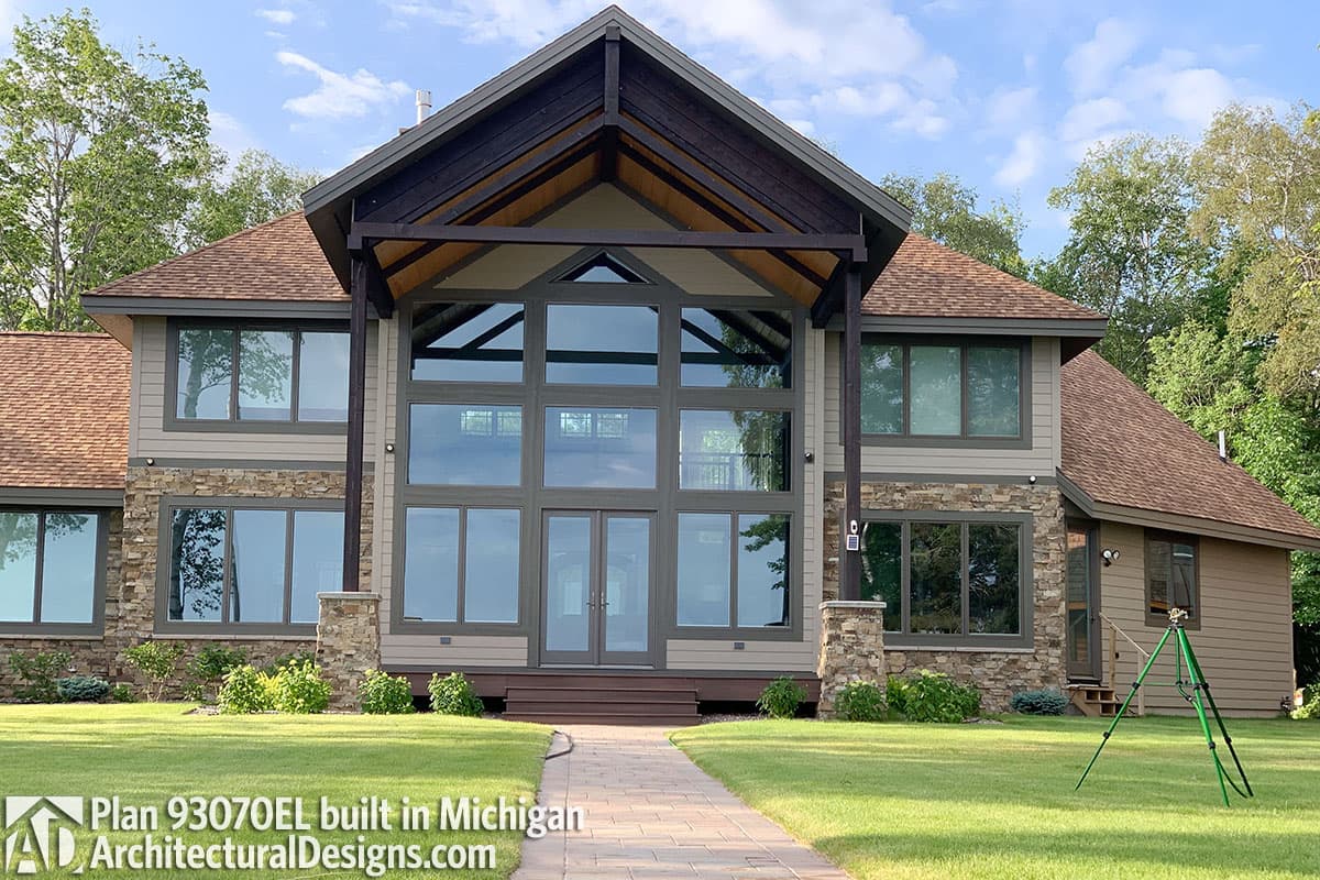 Client Photo id:  329052