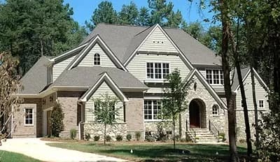 English Manor With Flair