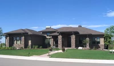 Luxurious Prairie Style Home Plan