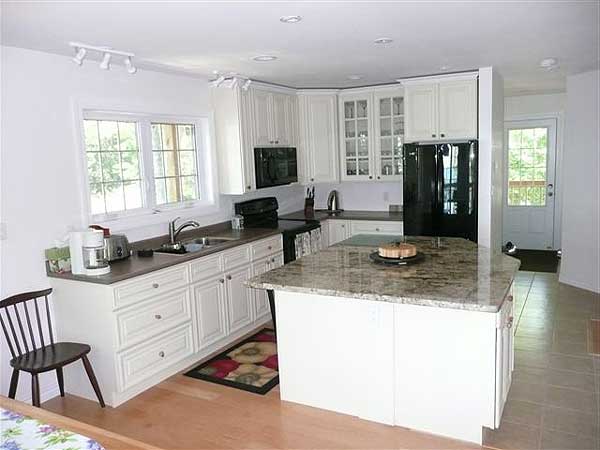 Plan 9833SW: 3 Bedroom Vacation Retreat - Image #4 - Cottage, Mountain