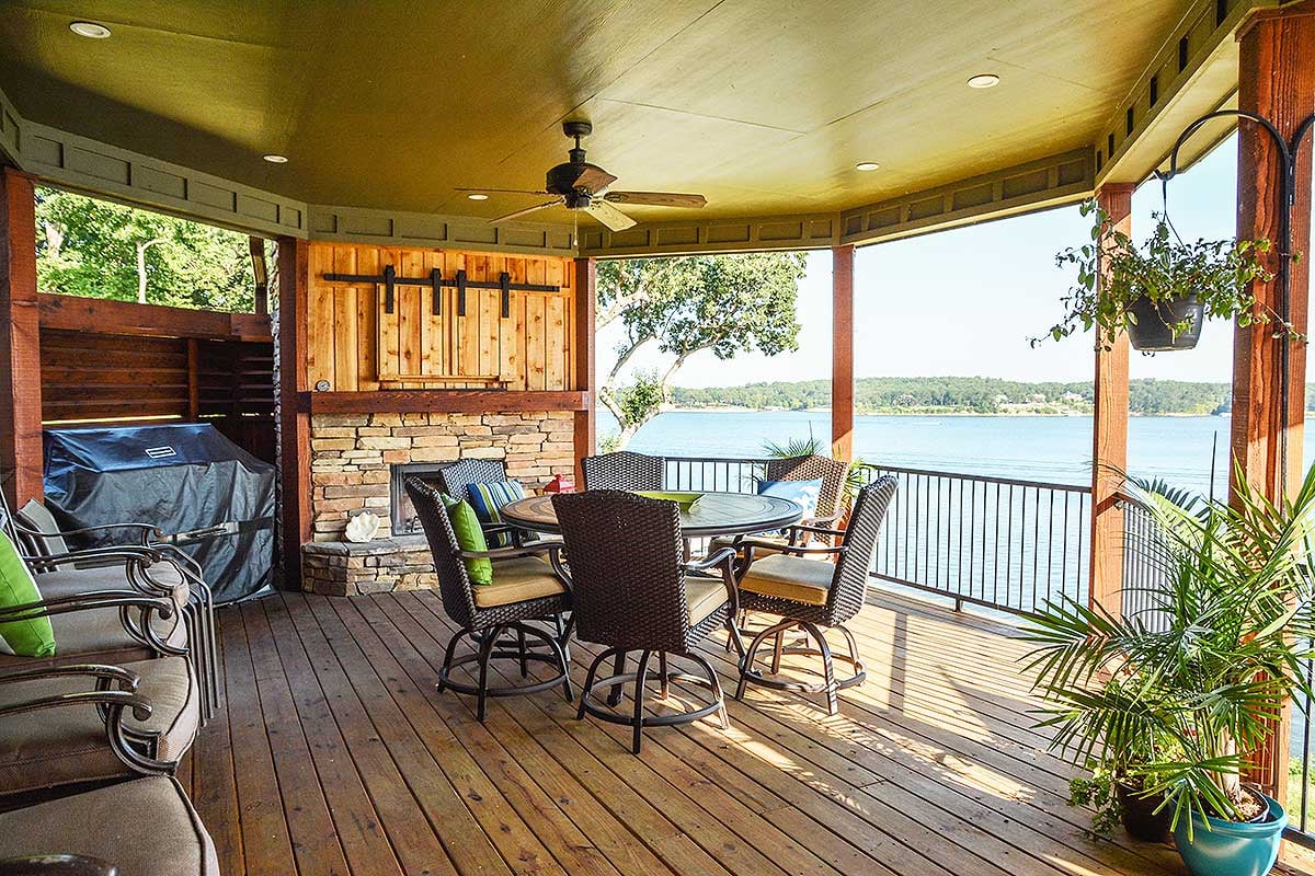Lake House Plan with Stacked Rear Porches - 2618 Sq Ft - 92350MX ...