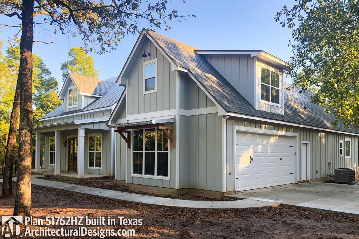 Curated visual reference: Budget Friendly Contemporary Architectural Elements Reference: Budget Friendly Modern Farmhouse Plan With Bonus Room 51762Hz