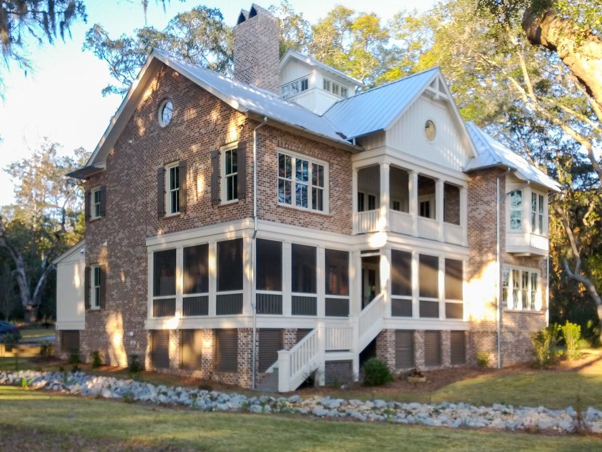 Exclusive 4Bed House Plan with Detached InLaw Suite 93109EL