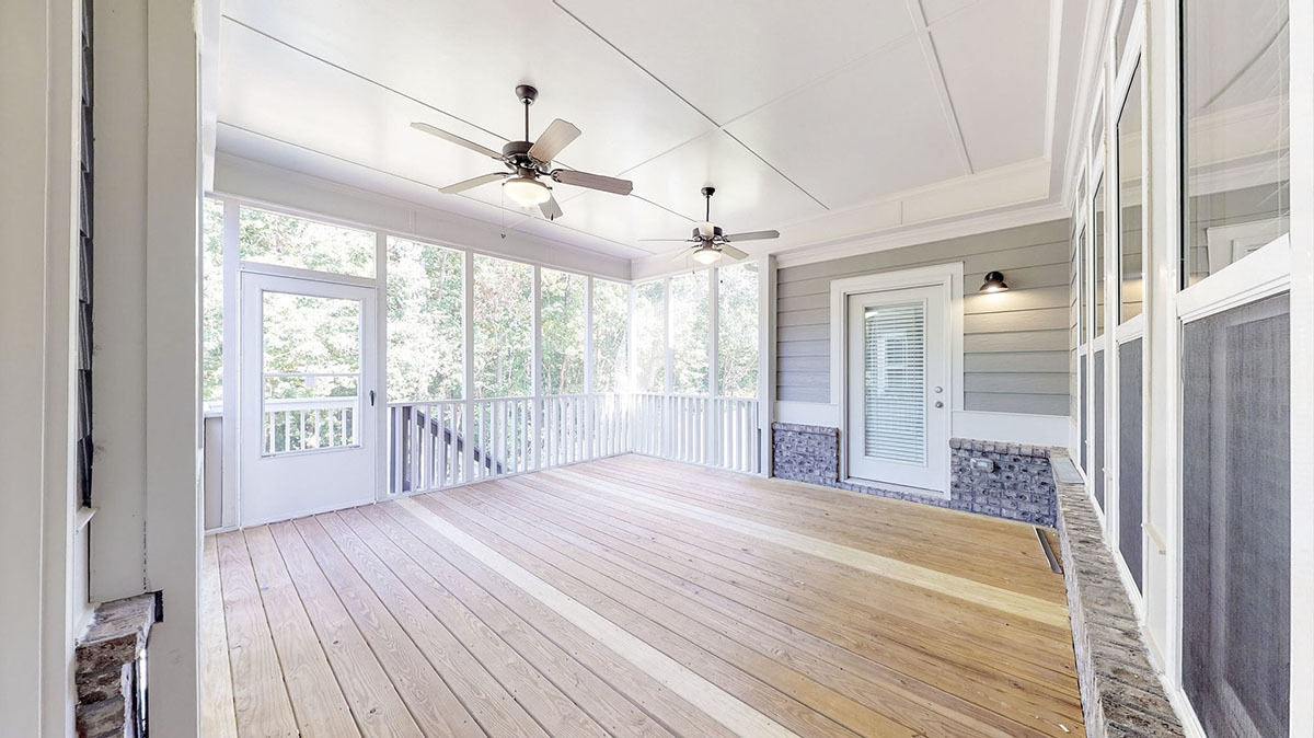 Split Bedroom Beauty with Vaulted Keeping Room - 710112BTZ ...