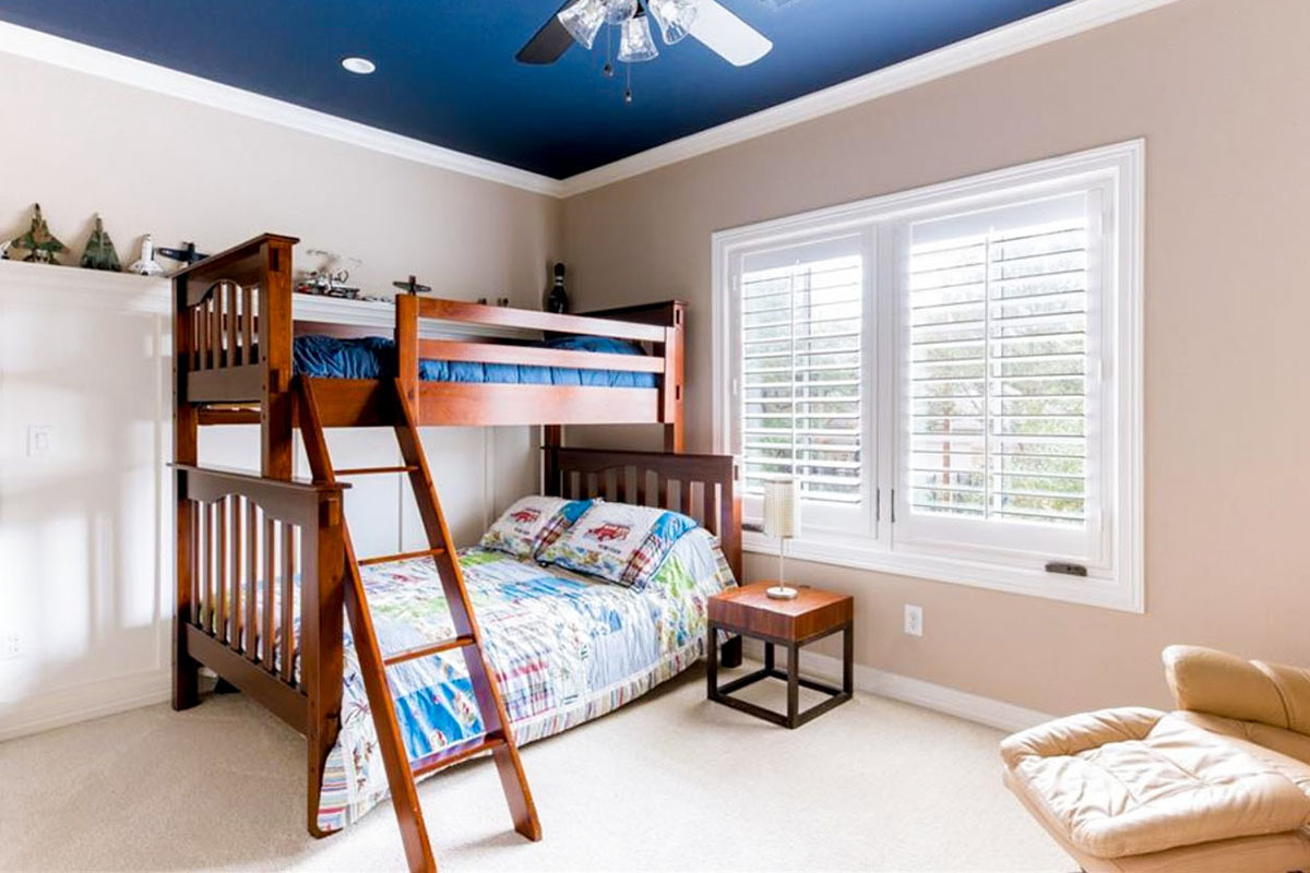Beautiful 5-Bedroom Mediterranean Home with Third-Floor Game Room ...
